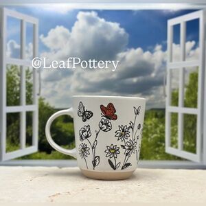 Floral Red Butterfly Ceramic 18oz Mug